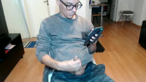 Snapshot of guachin_new chatting on 25, 6, 2026 guachin_new online show from 25, 6, 2026