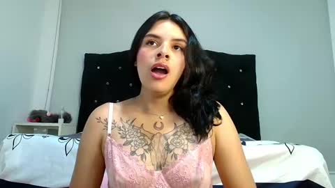 Snapshot of guadalupeclak chatting on 2, 3, 2025 guadalupeclak online show from 2, 3, 2025