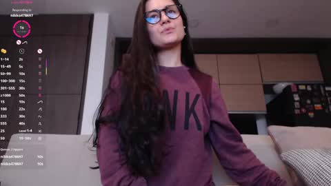 Elena online show from 27, 5, 2026