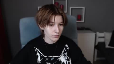 Snapshot of guitarandangell chatting on 3, 12, 2025 guitarandangell online show from 3, 12, 2025