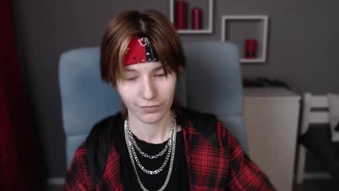 guitarandangell online show from 6, 1, 2026