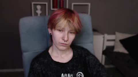 guitarandangell online show from 17, 4, 2026