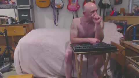 Mario online show from 10, 2, 2025