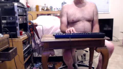 Mario online show from 9, 3, 2025