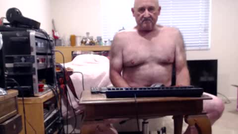 Mario online show from 9, 3, 2025