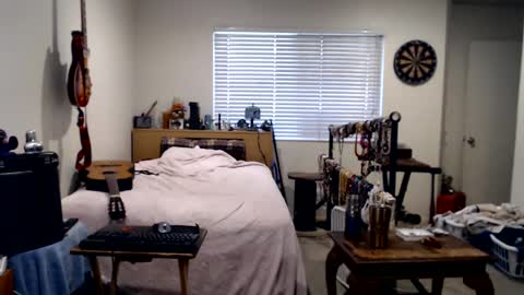 Mario online show from 9, 9, 2025