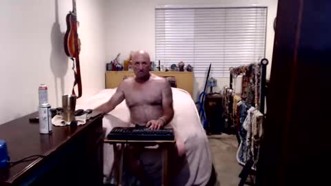 Mario online show from 21, 9, 2025