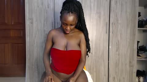 Snapshot of gulpess chatting on 23, 12, 2024 Miss Incredible online show from 23, 12, 2024