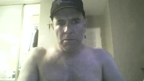 guy8inches4u online show from 17, 9, 2025