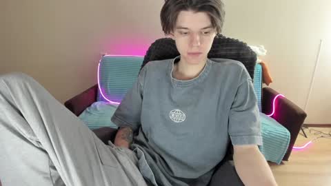 guy_liam1 online show from 21, 12, 2024