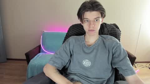 guy_liam1 online show from 22, 12, 2024