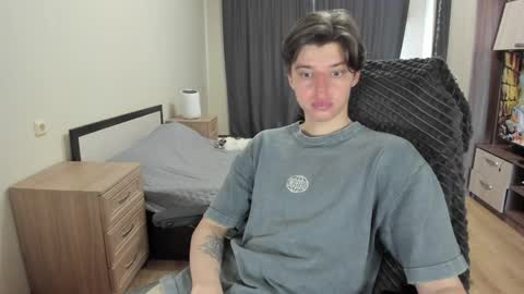 guy_liam1 online show from 5, 4, 2026