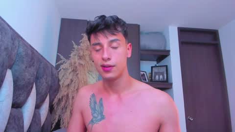 Snapshot of guy_twinks chatting on 10, 12, 2024 Gabriel online show from 10, 12, 2024