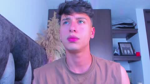 Snapshot of guy_twinks chatting on 14, 1, 2025 Gabriel online show from 14, 1, 2025