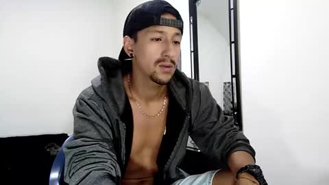 Snapshot of guykarim chatting on 26, 1, 2025 karim online show from 26, 1, 2025