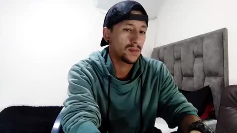 Snapshot of guykarim chatting on 13, 2, 2025 karim online show from 13, 2, 2025