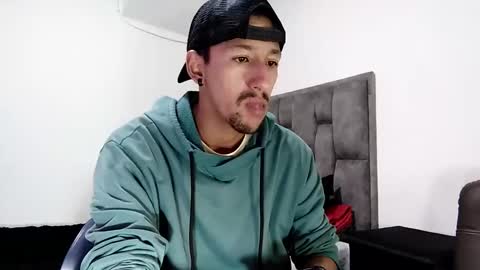 Snapshot of guykarim chatting on 26, 2, 2025 karim online show from 26, 2, 2025