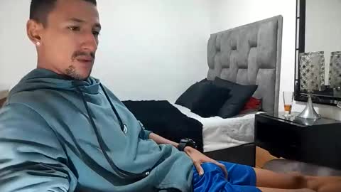 Snapshot of guykarim chatting on 9, 3, 2025 karim online show from 9, 3, 2025