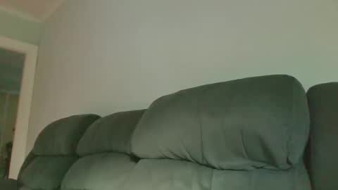 Snapshot of guynaked105 chatting on 29, 9, 2025 guynaked105 online show from 29, 9, 2025