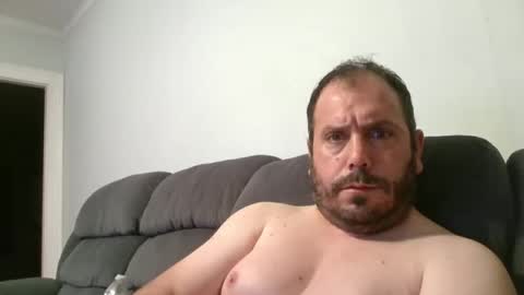 Snapshot of guynaked105 chatting on 13, 10, 2025 guynaked105 online show from 13, 10, 2025