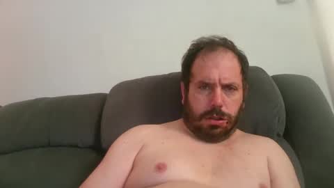 Snapshot of guynaked105 chatting on 10, 4, 2026 guynaked105 online show from 10, 4, 2026