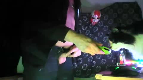 Snapshot of guyst049 chatting on 23, 11, 2025 guyst049 online show from 23, 11, 2025