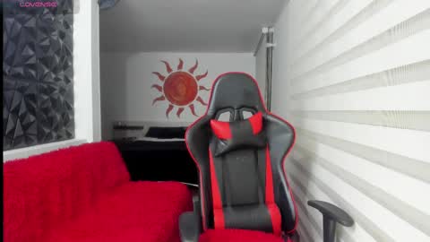   online show from 12, 2, 2025