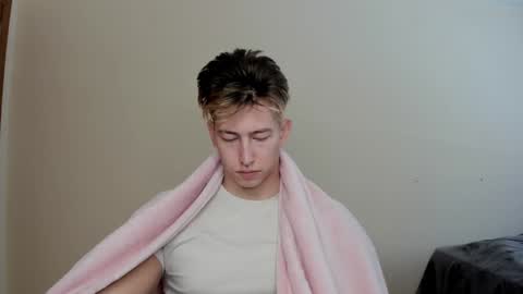 Oliver online show from 20, 12, 2024