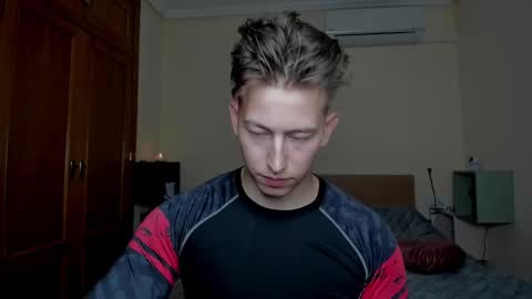 Oliver online show from 5, 3, 2025