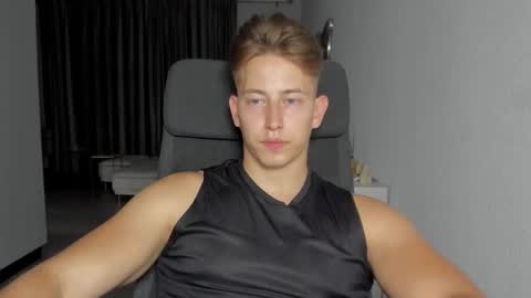 Oliver online show from 15, 10, 2025