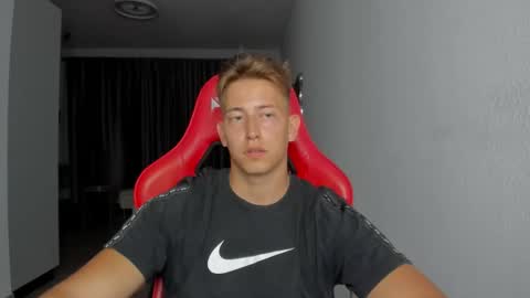 Oliver online show from 3, 11, 2025