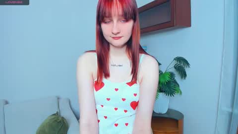 Kelly  Lilly online show from 12, 11, 2025