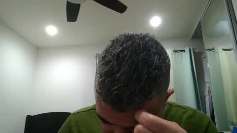 h0nest84 online show from 19, 1, 2025