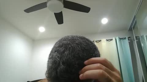 h0nest84 online show from 8, 11, 2025