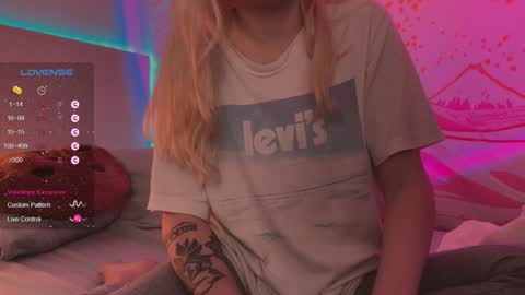 Lana online show from 22, 1, 2025