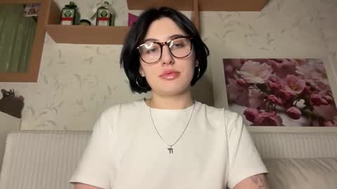 Helga online show from 27, 10, 2025