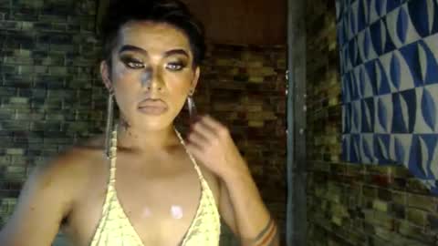 Snapshot of hadasam26 chatting on 4, 12, 2025 SAM online show from 4, 12, 2025