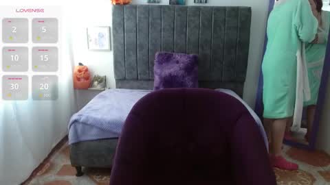 Snapshot of hadde01 chatting on 23, 10, 2025 Hadde online show from 23, 10, 2025