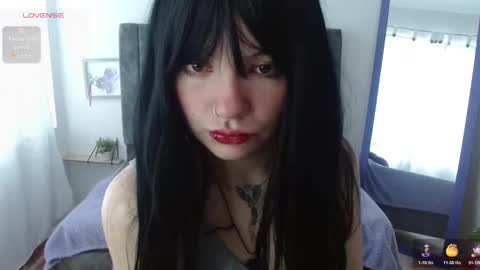 Snapshot of hadde01 chatting on 14, 11, 2025 Hadde online show from 14, 11, 2025