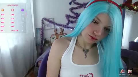 Snapshot of hadde01 chatting on 19, 12, 2025 Hadde online show from 19, 12, 2025