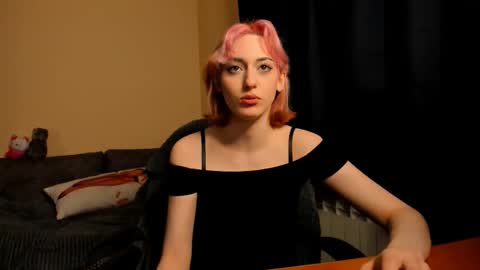 Snapshot of hadley_mills chatting on 6, 2, 2026 hadley online show from 6, 2, 2026