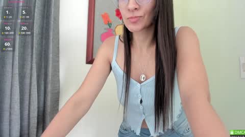 Hae-In online show from 28, 1, 2025