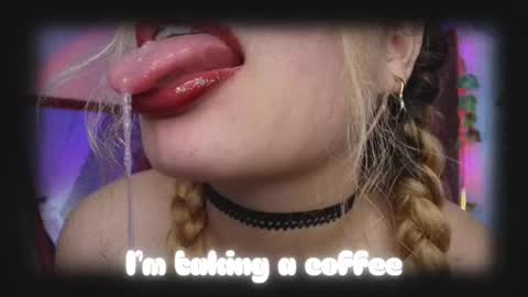Snapshot of haelycute chatting on 7, 10, 2025 Haely online show from 7, 10, 2025