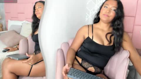 hailey 07 online show from 23, 2, 2026