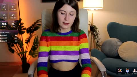 Hailey  Green online show from 8, 2, 2025