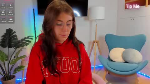 Snapshot of hailey__green chatting on 25, 5, 2026 Hailey Green online show from 25, 5, 2026