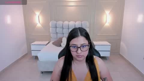 Snapshot of hailey_ortega chatting on 13, 7, 2026 HAILEY online show from 13, 7, 2026