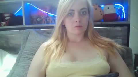 Hailey and d online show from 3, 3, 2025