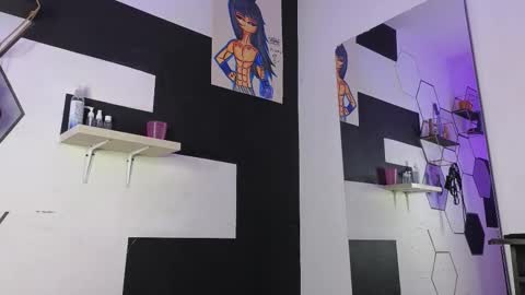 haileycat_ online show from 24, 10, 2025