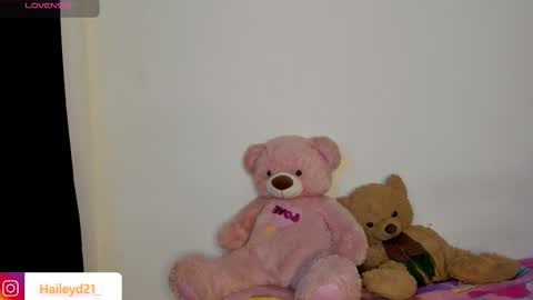 Hailey online show from 28, 3, 2026